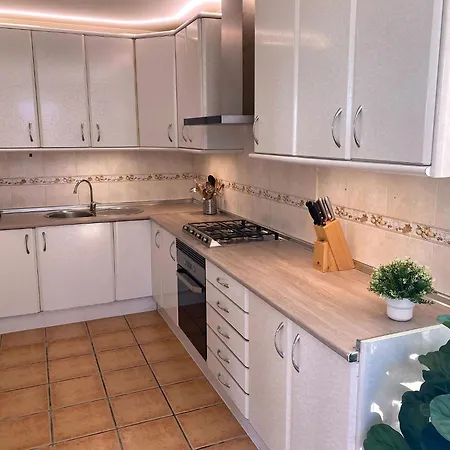 Villa 3-bedroom With Pool In Quiet Area On Costa Blanca For Longer Term La Nucia