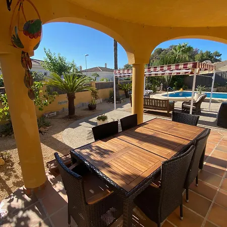 Villa 3-bedroom With Pool In Quiet Area On Costa Blanca For Longer Term