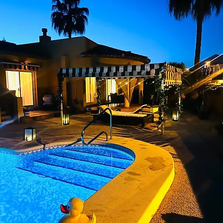 Villa 3-bedroom With Pool In Quiet Area On Costa Blanca For Longer Term *